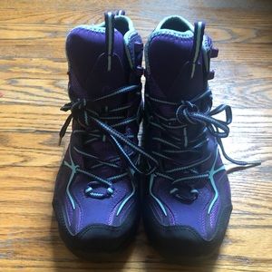 Merrell goretex purple hiking boots